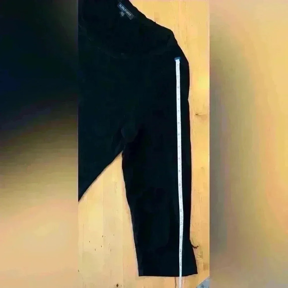 Eileen Fisher 3/4 Sleeve Black Shirt Top Sz Small 〰️ Asymmetric Hem 〰️ Basics - Picture 4 of 6